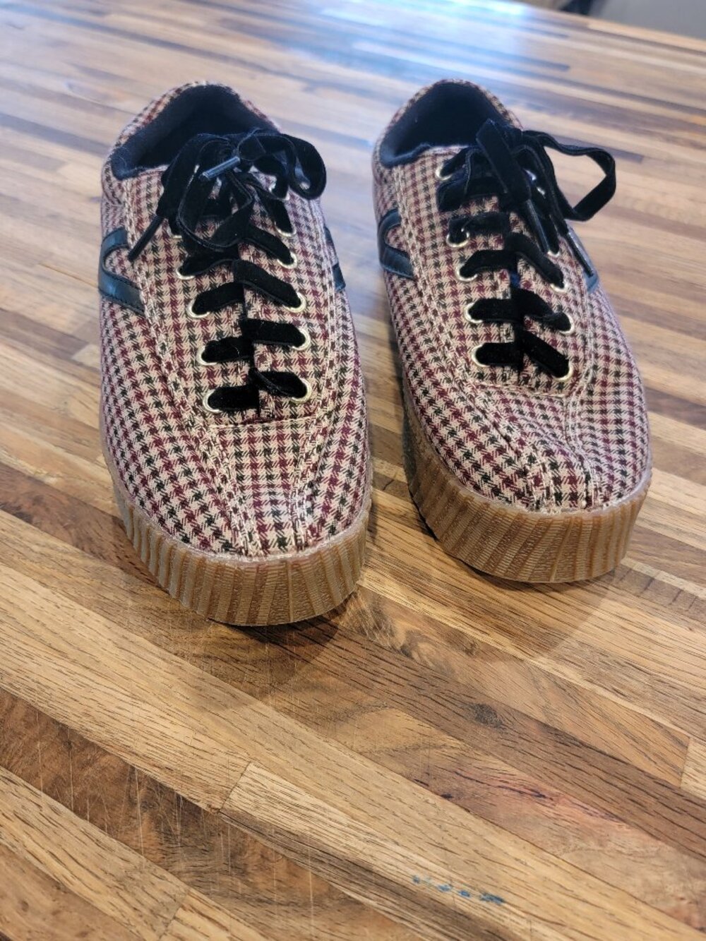 Tretorn NYLITE PLUS BOLD Burgundy Plaid Platform Sneakers Women - Picture 4 of 14